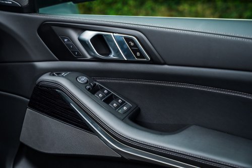 2025 BMW X5 xDrive40i M Sport in Malaysia – 3.0T mild-hybrid, from RM470k; RM25k cheaper than PHEV