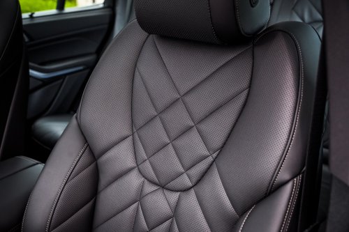 2025 BMW X5 xDrive40i M Sport in Malaysia – 3.0T mild-hybrid, from RM470k; RM25k cheaper than PHEV