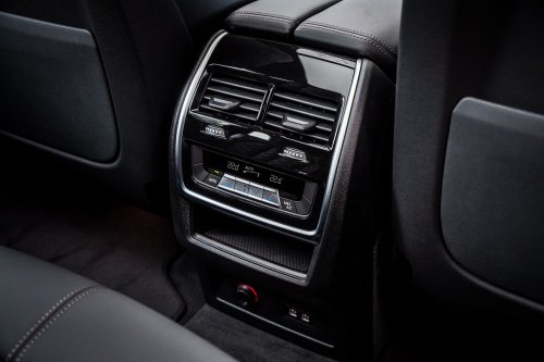 2025 BMW X5 xDrive40i M Sport in Malaysia – 3.0T mild-hybrid, from RM470k; RM25k cheaper than PHEV