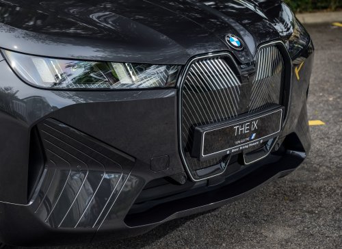 2025 BMW iX facelift launched in Malaysia – xDrive45 fr RM426k, xDrive60 RM488k; up to 701 km EV range