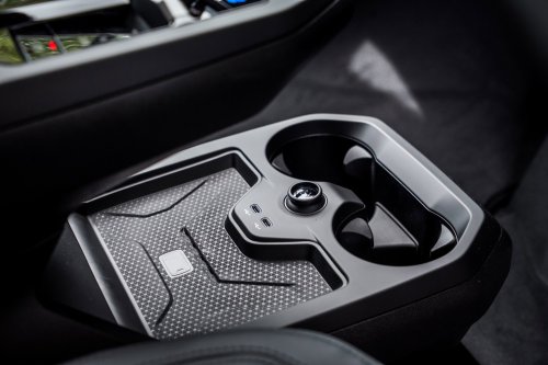 2025 BMW iX facelift launched in Malaysia – xDrive45 fr RM426k, xDrive60 RM488k; up to 701 km EV range