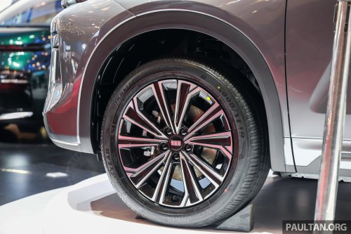 Proton eMas 7 PHEV first spyshots – 1.5 BHE15PFI + e-motor, 943 km range, launch in Malaysia next year?