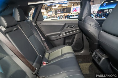 Toyota bZ4X facelift previewed in Indonesia: now CKD, FWD only, 224 PS, 573 km range, will be much cheaper