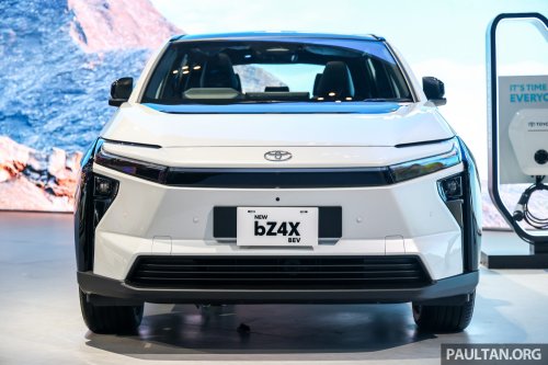 Toyota, Toyota bZ4X, FWD, Toyota bZ4X facelift previewed in Indonesia: now CKD, FWD only, 224 PS, 573 km range, will be much cheaper