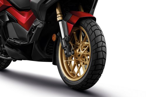 2025 Honda ADV350 updated with TFT-LCD and Honda RoadSync for Malaysia, price unchanged at RM33,999