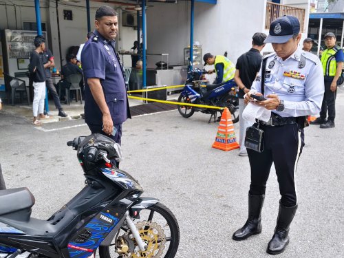 KL Traffic Police continue crackdown on noisy bikes