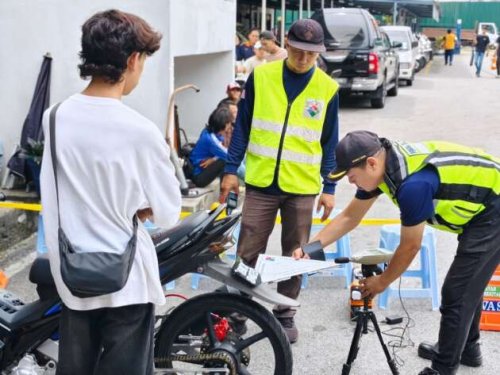 KL Traffic Police continue crackdown on noisy bikes
