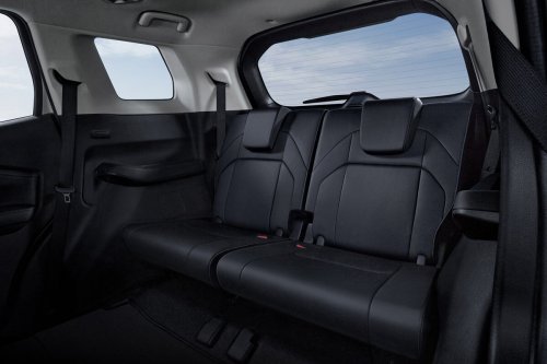 2025 Mitsubishi Destinator debuts in Indonesia – new global three-row SUV for with 1.5T, CVT; CR-V size