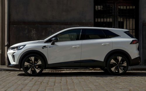 Mitsubishi, Mitsubishi Grandis, Renault, SUV, 2025 Mitsubishi Grandis debuts – no longer MPV, now rebadged Renault SUV; 1.5 litre MHEV, 1.8 litre hybrid