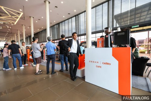 PACE 2025: Check out the Zeekr 7X and 009 – book with Carro and get a free 22 kW wallbox; deals await