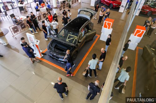 PACE 2025: Check out the Zeekr 7X and 009 – book with Carro and get a free 22 kW wallbox; deals await