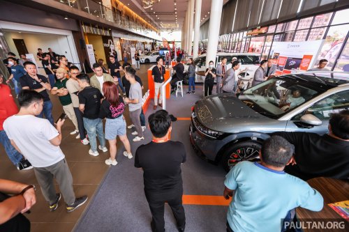 Zeekr, PACE 2025: Check out the Zeekr 7X and 009 – book with Carro and get a free 22 kW wallbox; deals await