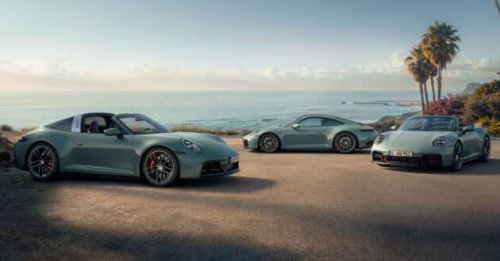 992 Porsche 911 Carrera 4S, Targa 4S facelifts debut – 480 PS 3.0L biturbo boxer six-cylinder; GTS brakes
