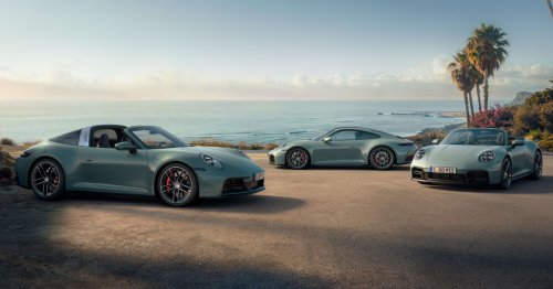 992 Porsche 911 Carrera 4S, Targa 4S facelifts debut – 480 PS 3.0L biturbo boxer six-cylinder; GTS brakes