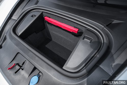 Porsche Taycan – still the sportiest EV, now made even more dynamic and efficient with several improvements