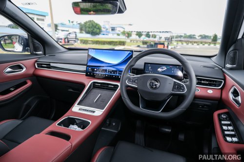 2025 Proton X50 1.5TD Executive facelift – new base model with full power and tech, 6 airbags, no ADAS