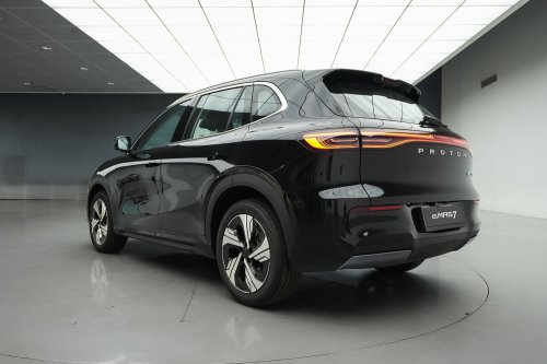 Proton eMas 5 amasses over 10,000 bookings, 7,413 Proton eMas 7 sold as of end-Oct; Malaysia’s No 1 EV