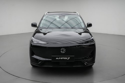 Proton eMas 5 amasses over 10,000 bookings, 7,413 Proton eMas 7 sold as of end-Oct; Malaysia’s No 1 EV