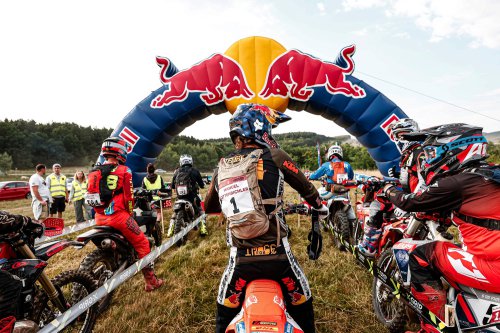 Lettenbichler triumphs at 2025 Red Bull Romaniacs