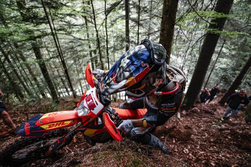 Lettenbichler triumphs at 2025 Red Bull Romaniacs