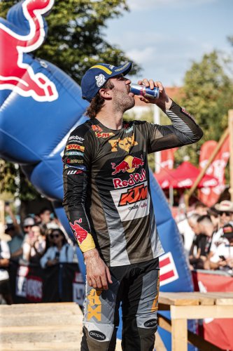 Lettenbichler triumphs at 2025 Red Bull Romaniacs