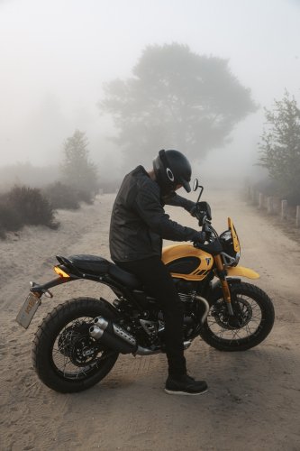 2025 Triumph Scrambler 400 XC gets global reveal