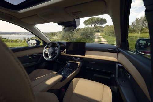 2026 Mazda CX-5 revealed – more practical 3rd gen, 15.6-inch touchscreen, 141 PS 2.5L NA mild hybrid