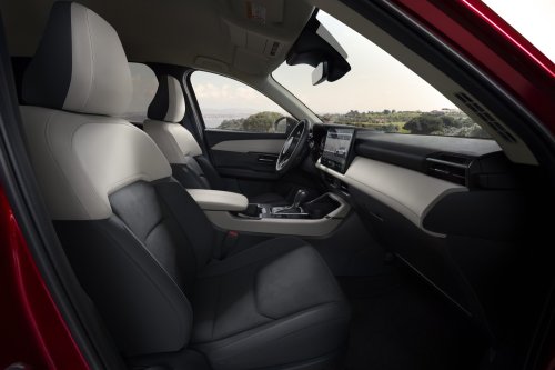 2026 Mazda CX-5 revealed – more practical 3rd gen, 15.6-inch touchscreen, 141 PS 2.5L NA mild hybrid