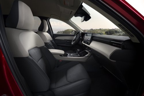 2026 Mazda CX-5 revealed – more practical 3rd gen, 15.6-inch touchscreen, 141 PS 2.5L NA mild hybrid