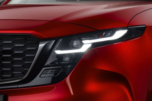 Mazda, 2026 Mazda CX-5 revealed – more practical 3rd gen, 15.6-inch touchscreen, 141 PS 2.5L NA mild hybrid