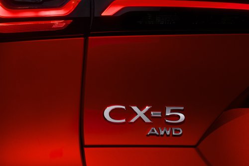 2026 Mazda CX-5 revealed – more practical 3rd gen, 15.6-inch touchscreen, 141 PS 2.5L NA mild hybrid