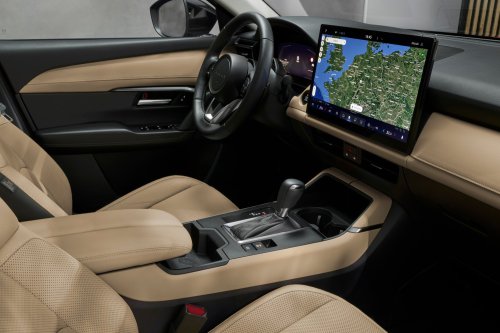 2026 Mazda CX-5 revealed – more practical 3rd gen, 15.6-inch touchscreen, 141 PS 2.5L NA mild hybrid