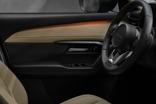 2026 Mazda CX-5 revealed – more practical 3rd gen, 15.6-inch touchscreen, 141 PS 2.5L NA mild hybrid