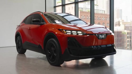 2026 Subaru Uncharted debuts in the US – up to 338 hp, 483 km EV range; sister model to Toyota C-HR+