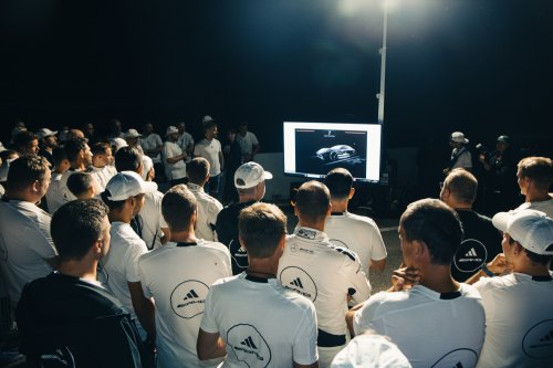 Mercedes-AMG Concept AMG GT XX sets new EV records – 5,479 km in 24 hours; 40,075 km in 7.5 days