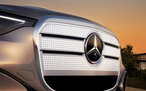 Mercedes-Benz, Mercedes-Benz GLC, Mercedes-Benz GLC with EQ Technology teased with illuminated front grille – brand’s new design direction