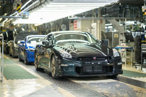 Nissan GT-R production has ended after 18 years – 48,000 units; final car is a Premium Edition T-Spec