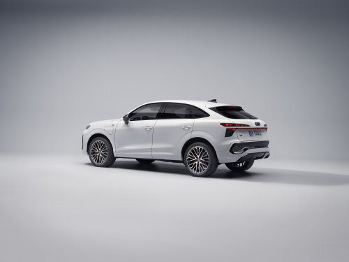 2025 Audi Q3 Sportback unveiled – 29 mm lower roofline, offered with petrol, diesel, PHEV powertrains