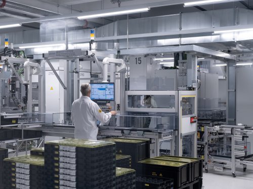 2026 BMW iX3 50 xDrive EV – 10% lighter, 40% less energy loss, 20% less costs compared to predecessor