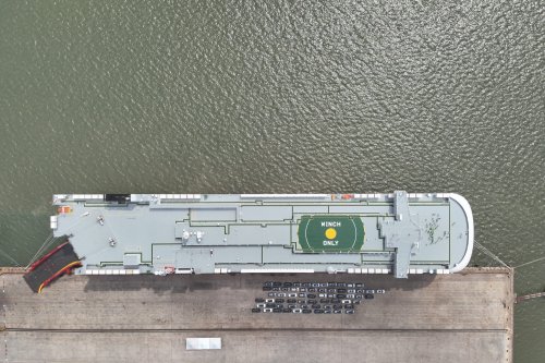 BYD Zhengzhou ship delivers BYD cars to Malaysia – shorter delivery times, greater volumes promised