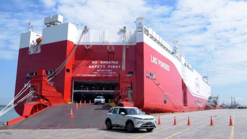 BYD, BYD Zhengzhou ship delivers BYD cars to Malaysia – shorter delivery times, greater volumes promised
