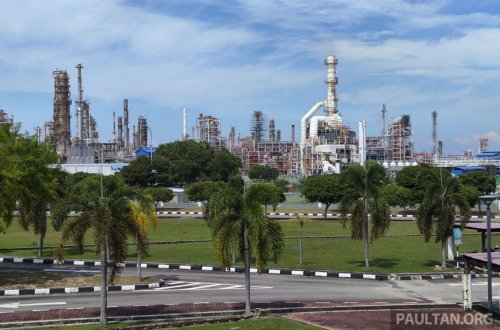 Petronas Dynamic Diesel Euro 5 with Pro-Drive – now cleaner, more power, up to 20% better fuel economy