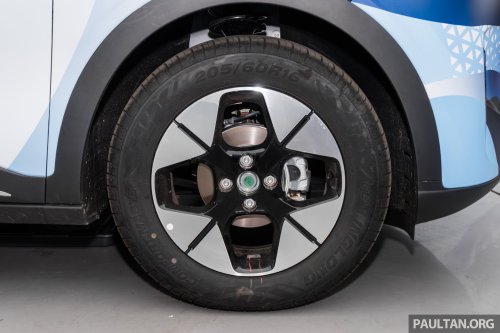 Proton eMas 5 EV to also be offered with black interior