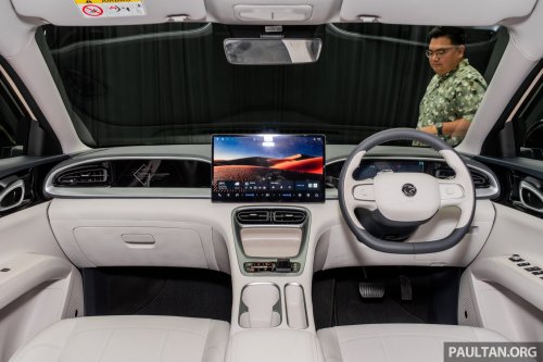 Proton, Proton eMas 5 EV to also be offered with black interior