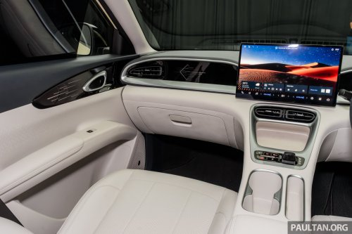 Proton eMas 5 EV to also be offered with black interior