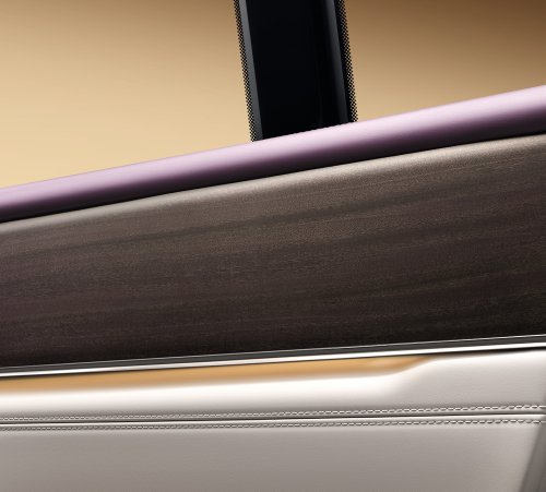 Yangwang U8L in China – BYD’s ultra-luxurious 6-seater REEV SUV rivals Rolls-Royce Cullinan; RM769k