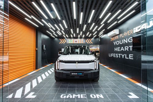 iCaur Malaysia opens Glenmarie outlet by Absolute Motor – brand’s first dealership in Malaysia, worldwide