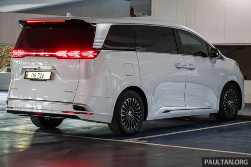 2025 Denza D9 EV MPV review in Malaysia – RM259k-309k, should the Toyota Alphard/Vellfire be worried?