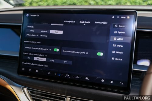 2025 Denza D9 EV MPV review in Malaysia – RM259k-309k, should the Toyota Alphard/Vellfire be worried?