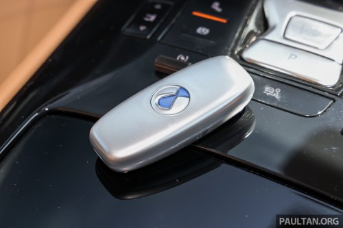 2025 Denza D9 EV MPV review in Malaysia – RM259k-309k, should the Toyota Alphard/Vellfire be worried?